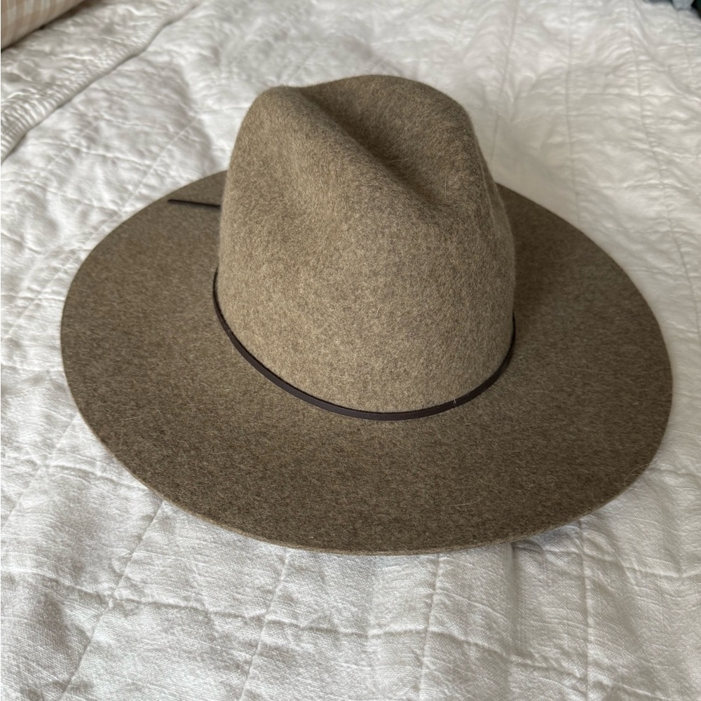 Banana Republic Hat